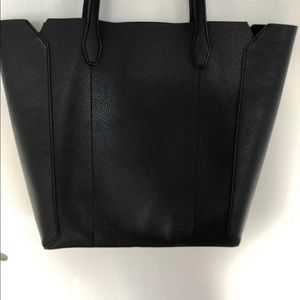 Black Steve Madden tote.